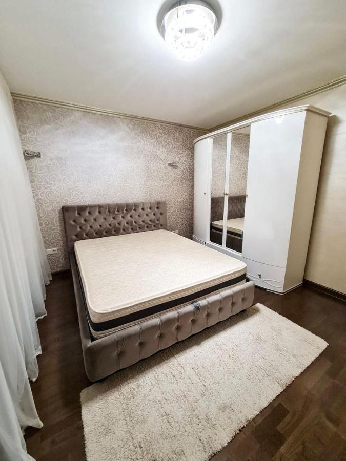 Cathedral Park And Pedestrian Zone Ultracentral Cozy Apartment In Chişinău Extérieur photo