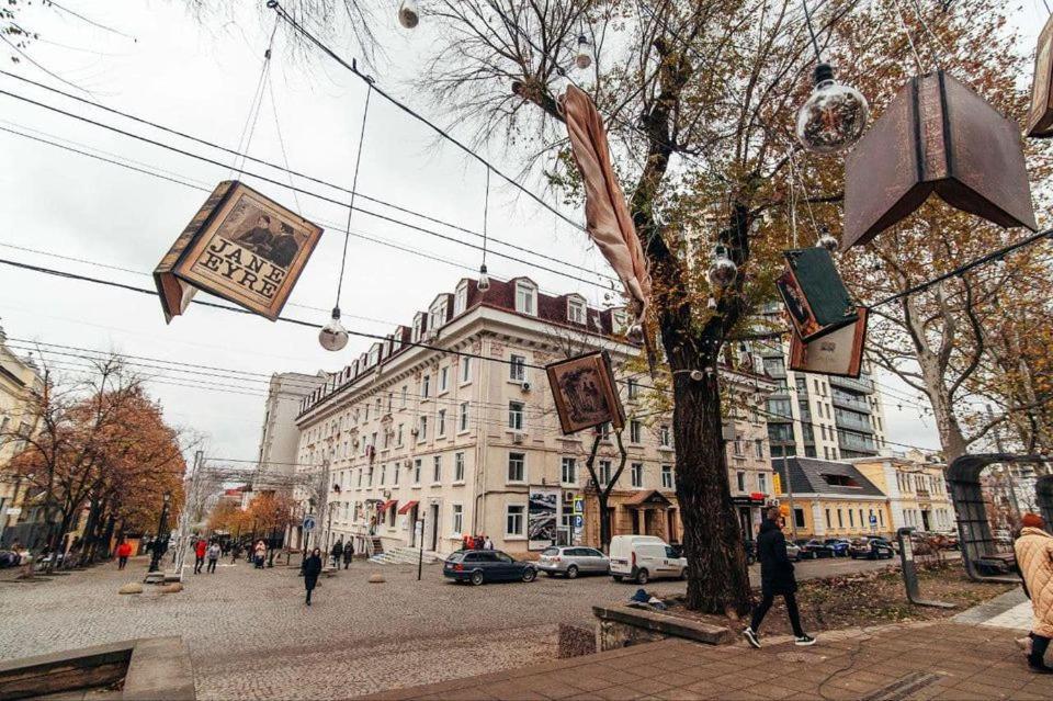Cathedral Park And Pedestrian Zone Ultracentral Cozy Apartment In Chişinău Extérieur photo